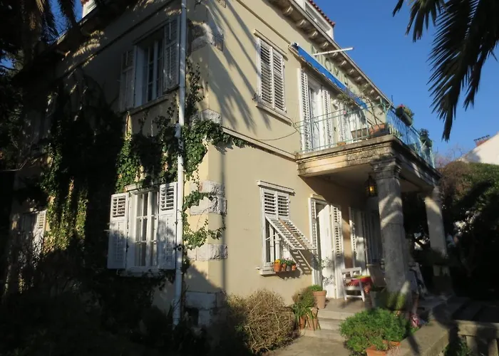 Villa Miomir