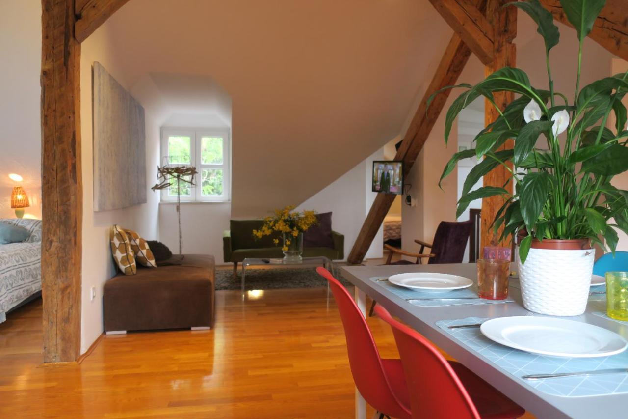 Apartment Miomir *